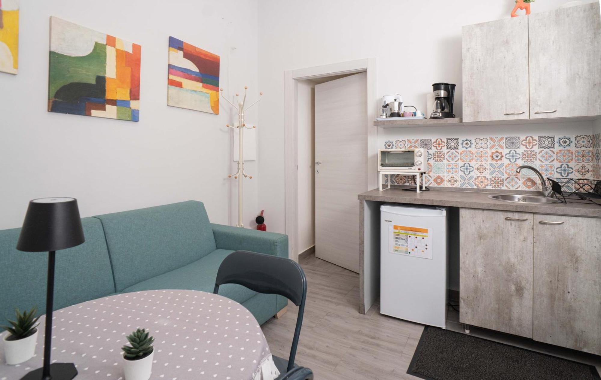 Casa Vacanze Alma B&B Grazioso Appartamento Sul Lungomare Di Pozzuoli A 300Mt Dal Centro E Dal Rione Terra By Movery Exterior foto